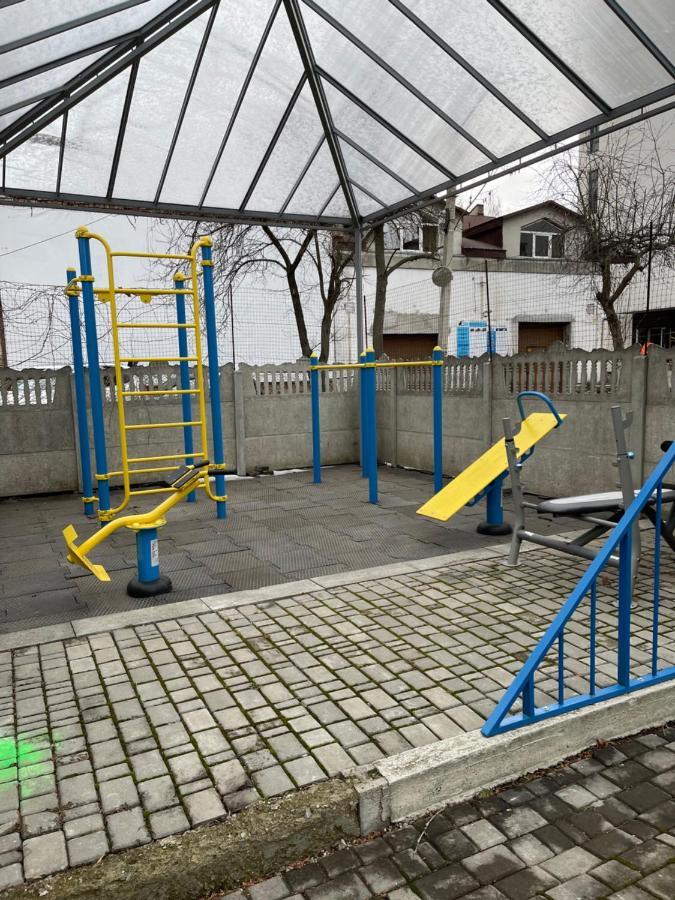 Comfort Place In The City Centre Ivano-Frankivsk Exterior foto